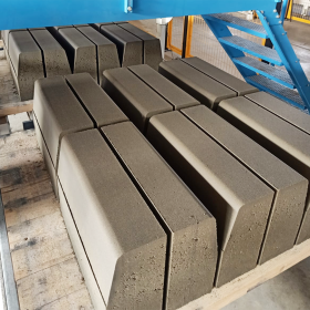 Curbstone paver Mold