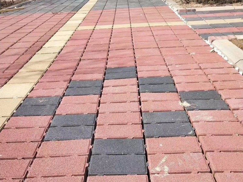 color concrete paver stone